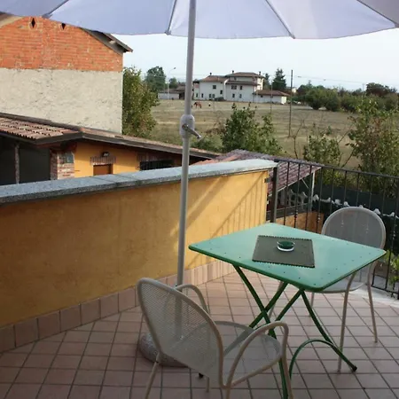 شقة Campane Delle Langhe